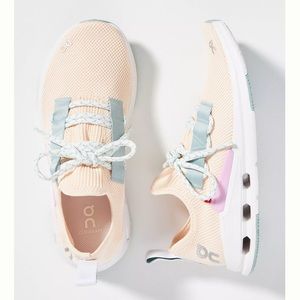 On Cloud Cloud Easy Sneakers